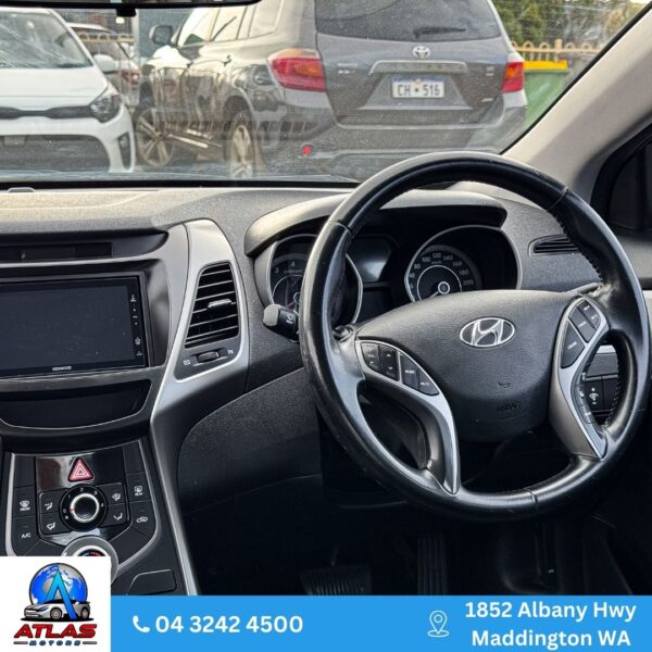 2014 Hyundai Elantra Trophy (Auto) - Image 14