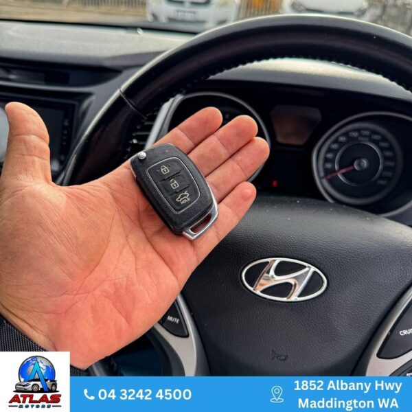 2014 Hyundai Elantra Trophy (Auto) - Image 15