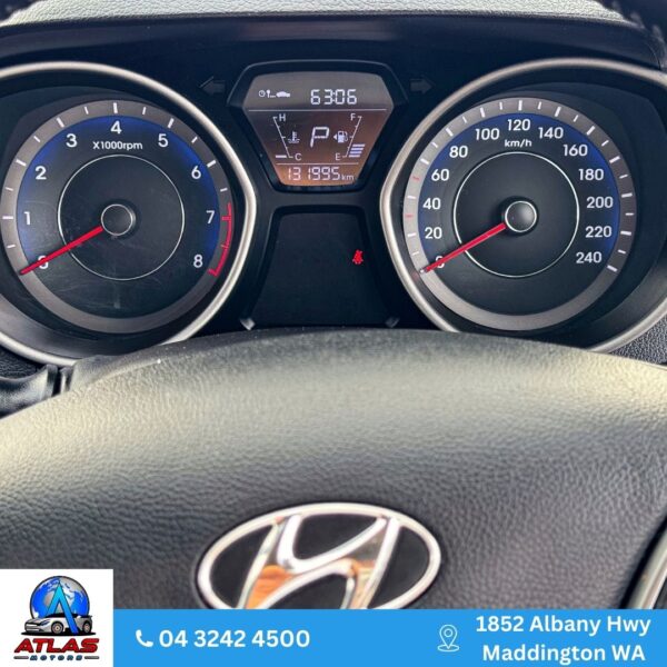 2014 Hyundai Elantra Trophy (Auto) - Image 18