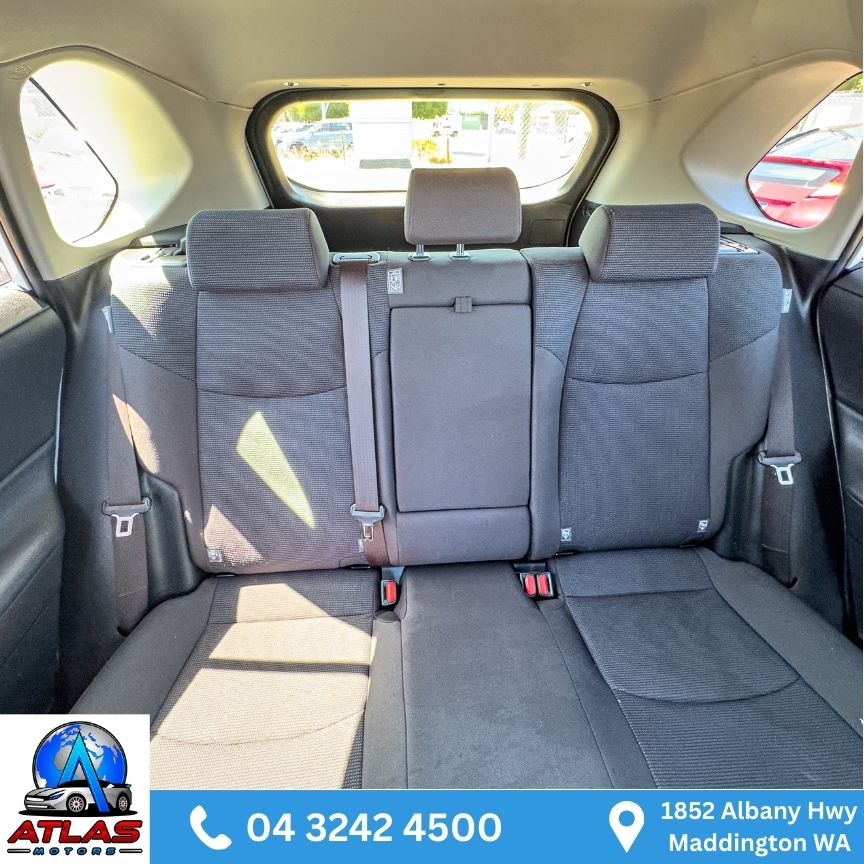 2019 Toyota RAV4 GX AWD Hybrid (Auto) - Image 18